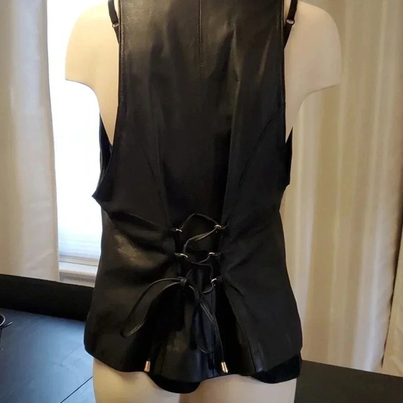 Danier leather  vest size S - Picture 4 of 11